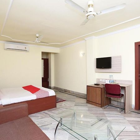 Oyo 4209 Maurya Inn Bhubaneswar Exterior photo
